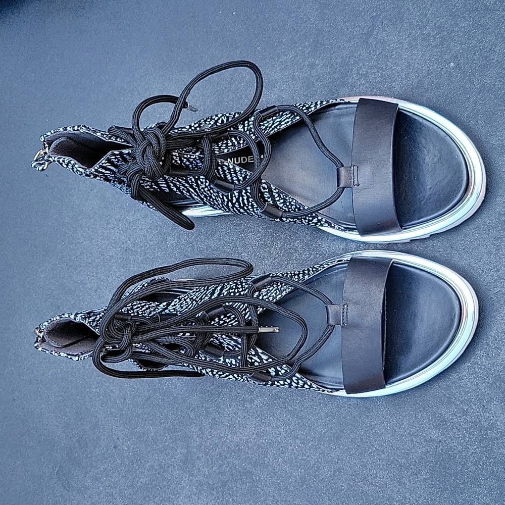 UNITED NUDE Stylish Black and White Women's Shoes